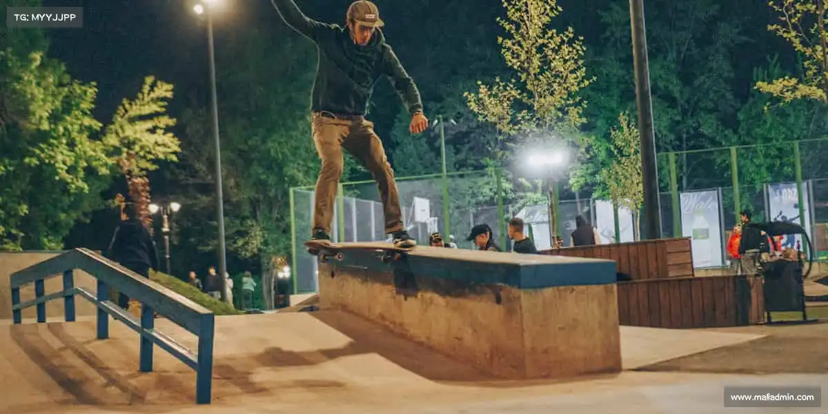 <strong>BB贝博艾弗森官方网站</strong>🏀跳跃、奔跑、协作 —— 这里有你对体育的所有期待！